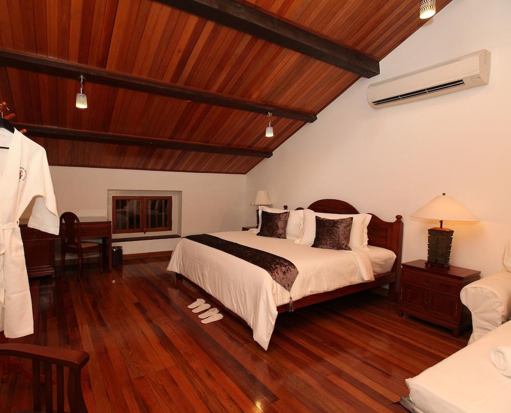 Gingerflower Boutique Hotel Malacca Екстер'єр фото